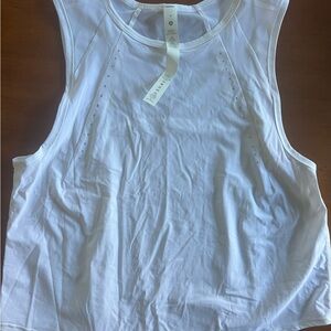 Lululemon Sculpt Cropped Tank Top Pleated White - Worn Once